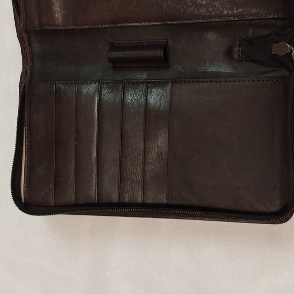 CLAVA 100% LEATHER OVERSIZED wallet - Picture 4 of 8